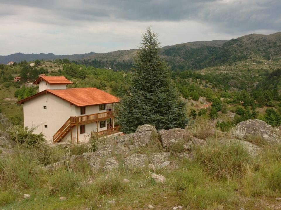 La Ponderosa Cumbrecita Aparthotel La Cumbrecita Buitenkant foto
